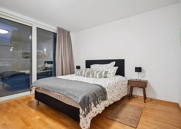 Apartamento Utsikt Over Fjorden, 2 Terrasser Og Parkering